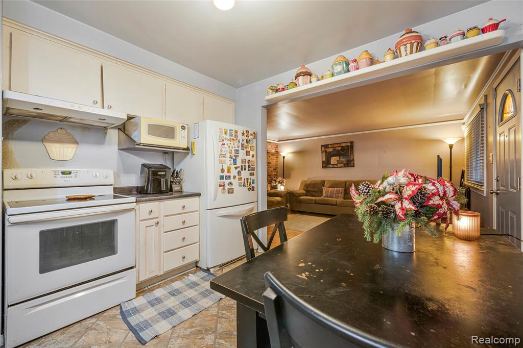 3980 Campbell Street, Dearborn Heights, MI 48125 — Photo 4