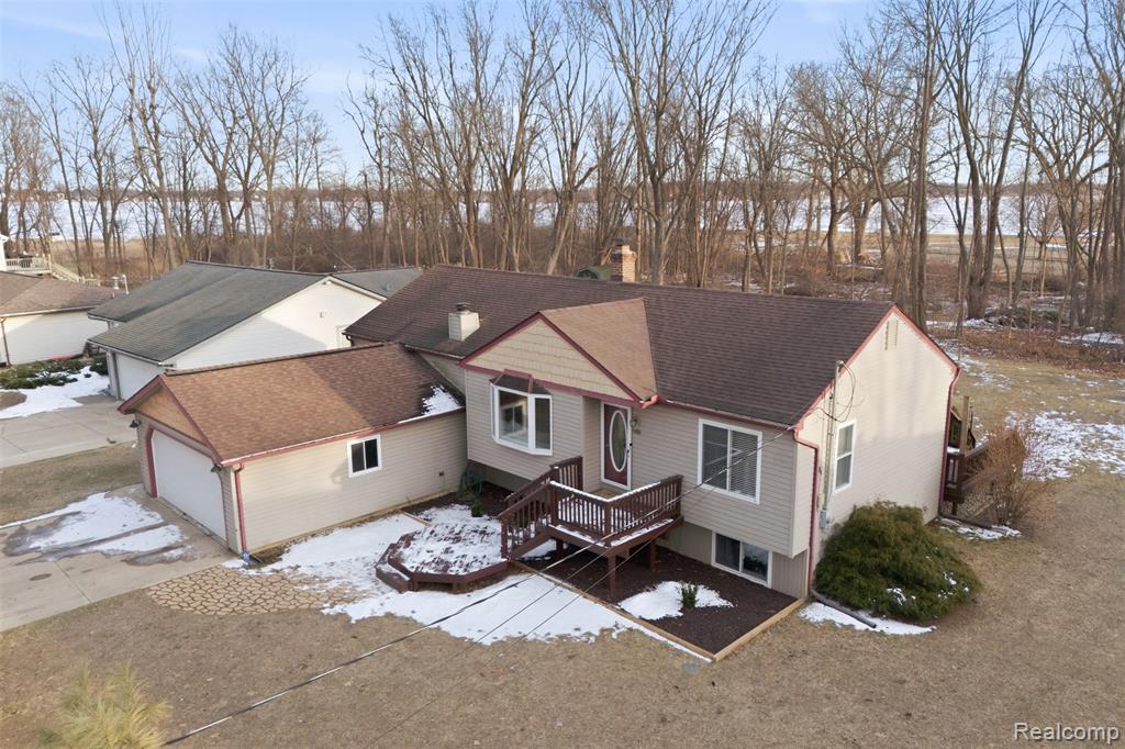 4051 Lake Front Street, Waterford, MI 48328 — Photo 37