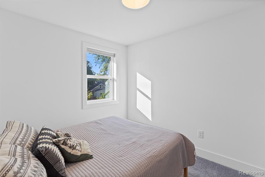 470 E TROY Street, Ferndale, MI 48220 — Photo 15