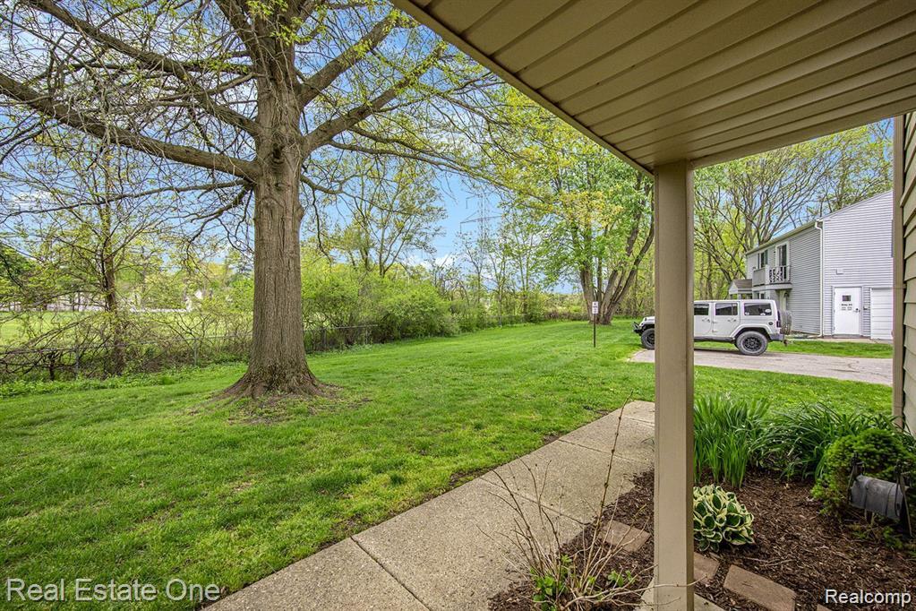 3121 Sunnyside Court, Lake Orion, MI — Photo 28