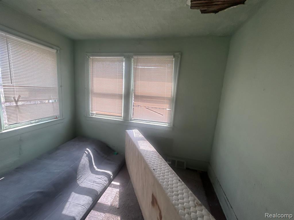 4548 COOPER Street, Detroit, MI 48214 — Photo 51