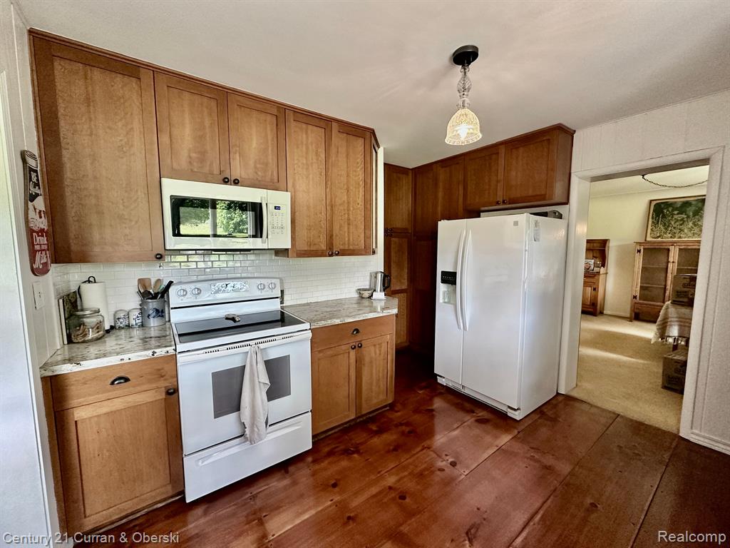 415 W PREDMORE Road, Oakland, MI — Photo 11