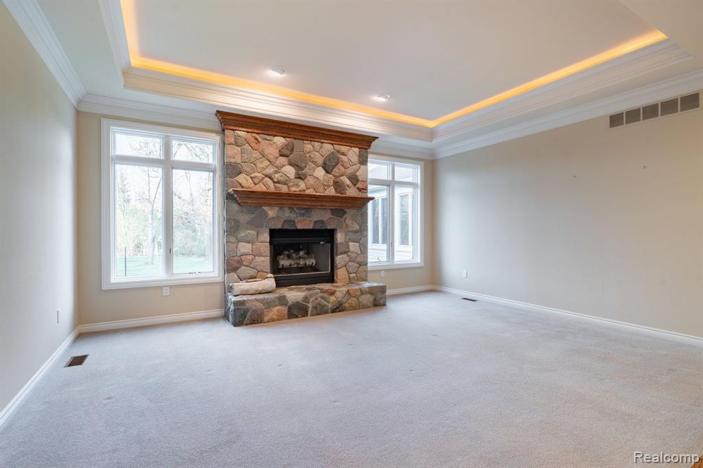 45950 W 11 MILE Road, Novi, MI — Photo 11