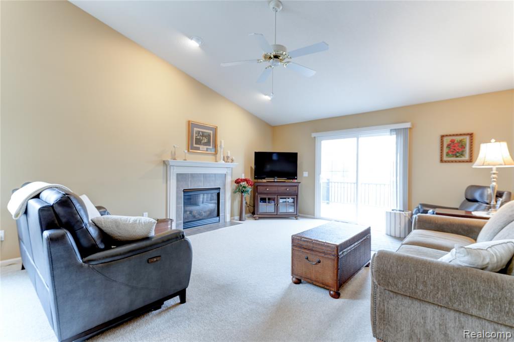 11126 Strathmore Court, Grand Blanc, MI 48439 — Photo 11