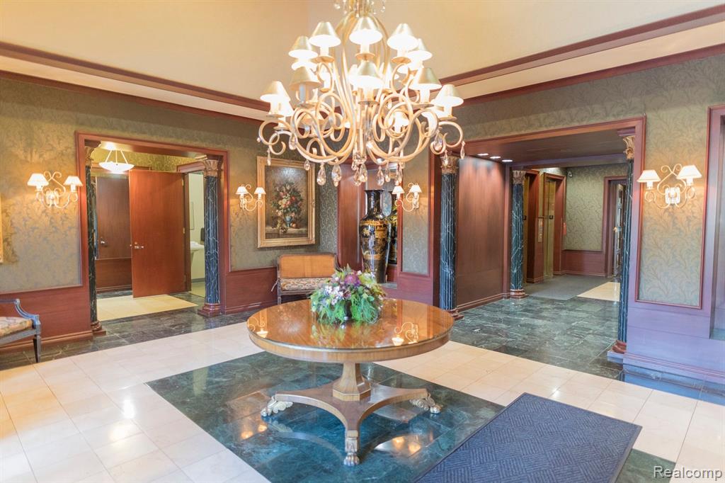 3320 SPINNAKER Lane, Detroit, MI 48207 — Photo 11
