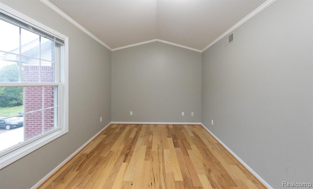 6600 TRILLIUM VILLAGE Lane, 23, Clarkston, MI — Photo 37