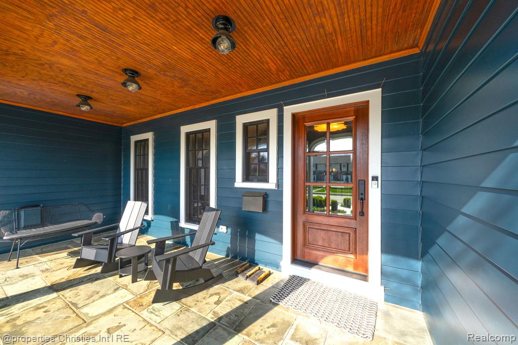 991 N Glenhurst Drive, Birmingham, MI 48009 — Photo 3