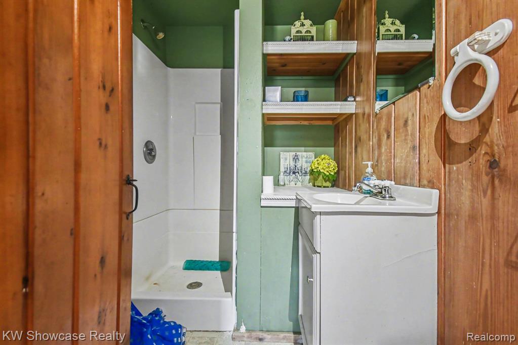 5872 Mount Maria Road, Hubbard Lake, MI 49747 — Photo 26