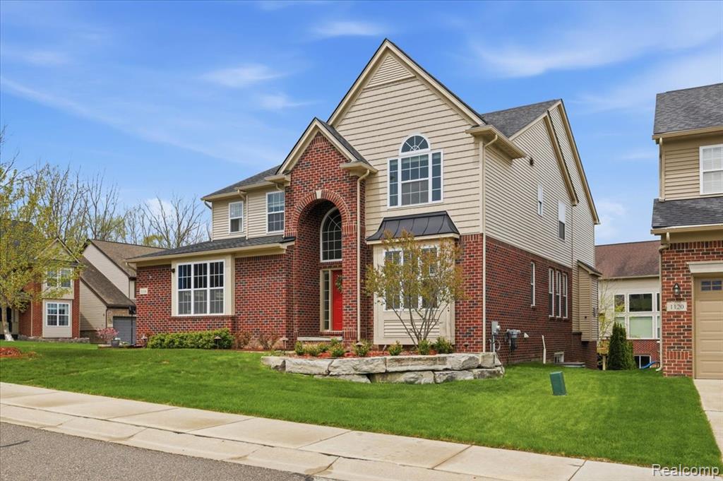 1114 Wales Drive, Lake Orion, MI — Photo 3