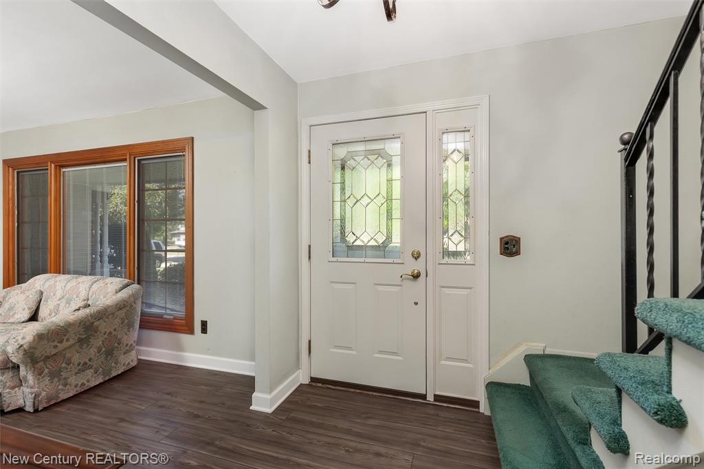 5140 Babbit Drive, Troy, MI 48085 — Photo 6