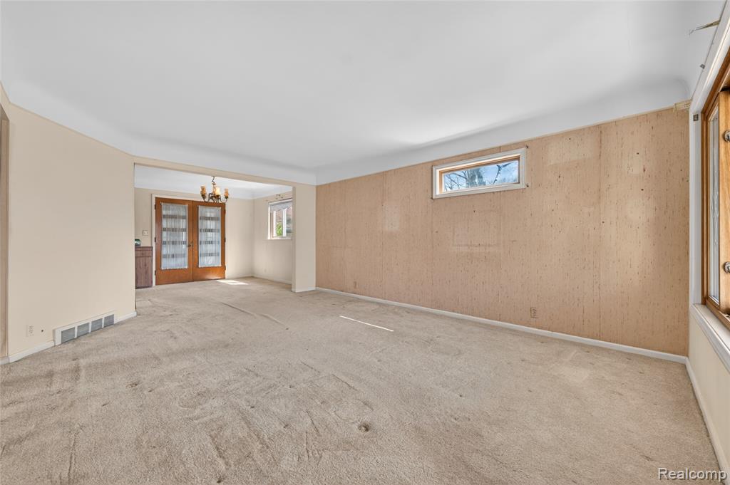 17198 Macarthur Street, Redford, MI 48240 — Photo 5