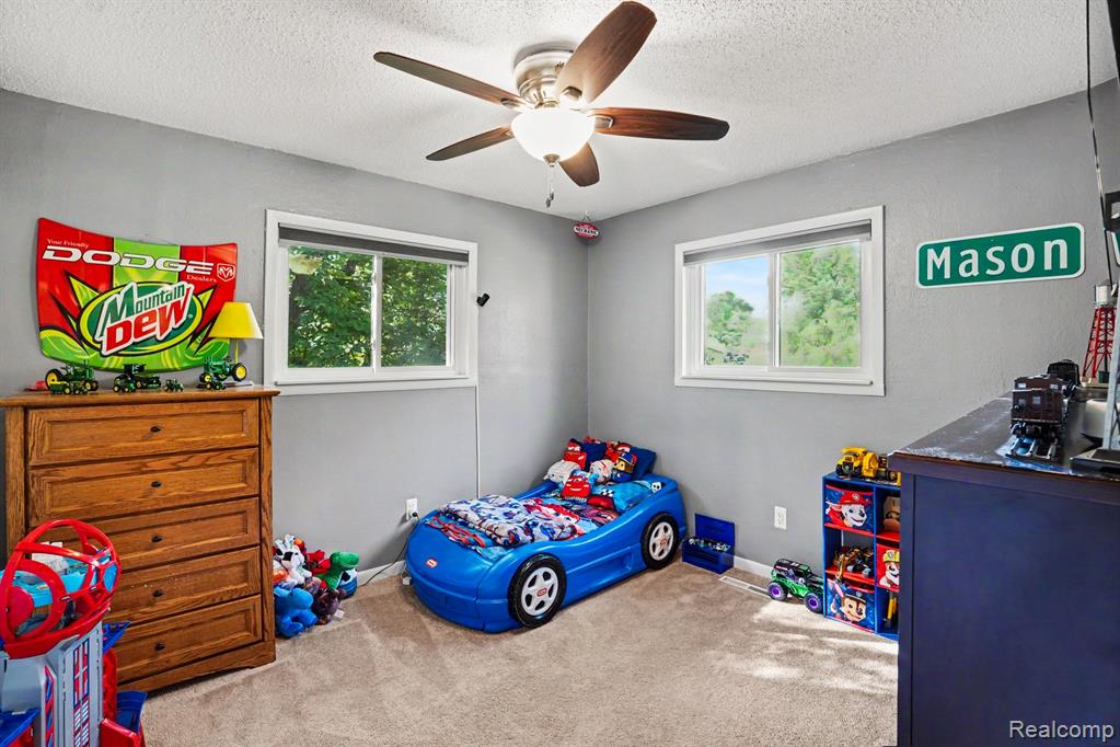 611 Bunny Run Boulevard, Lake Orion, MI 48362 — Photo 16