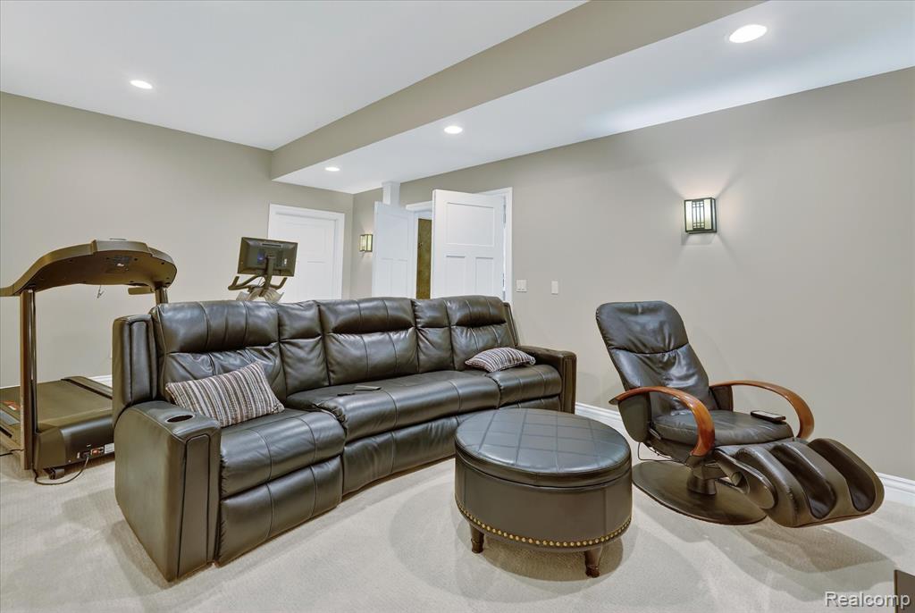 7247 Ardsley Lane, Clarkston, MI 48348 — Photo 52