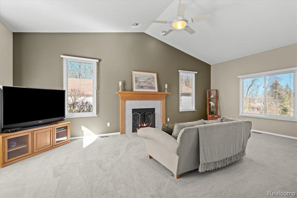 57322 HIDDEN TIMBERS Drive, South Lyon, MI 48178 — Photo 7