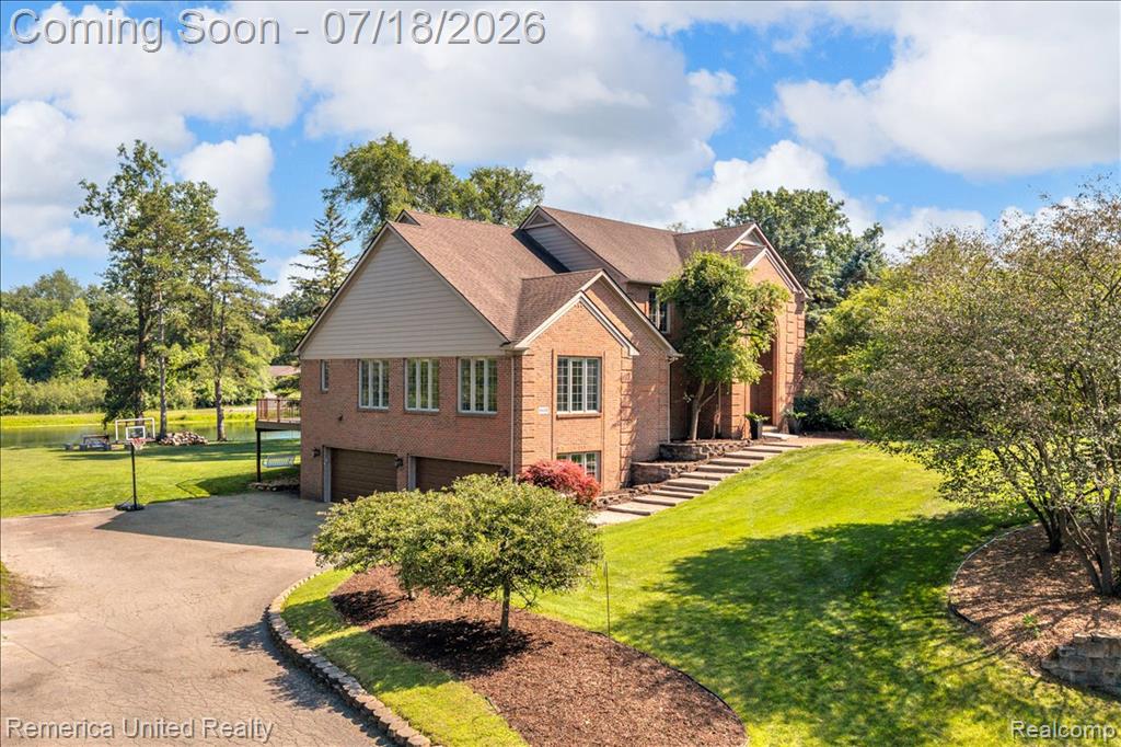 9438 Deer Creek Court, Brighton, MI 48114 — Photo 67