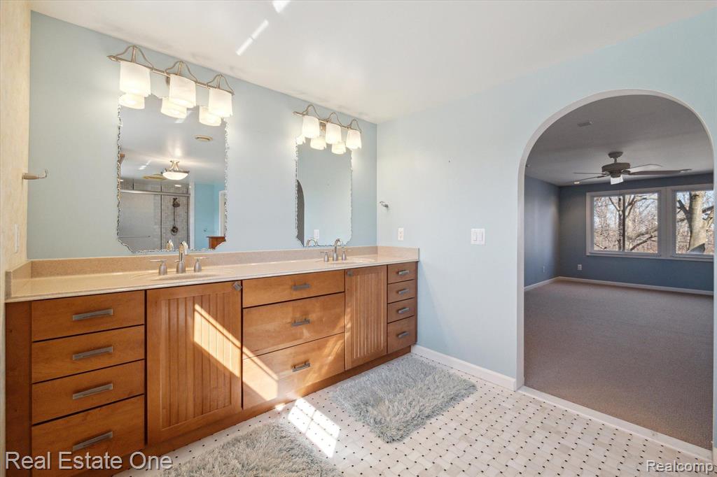 5363 HIGH COURT Way, West Bloomfield, MI 48323 — Photo 25