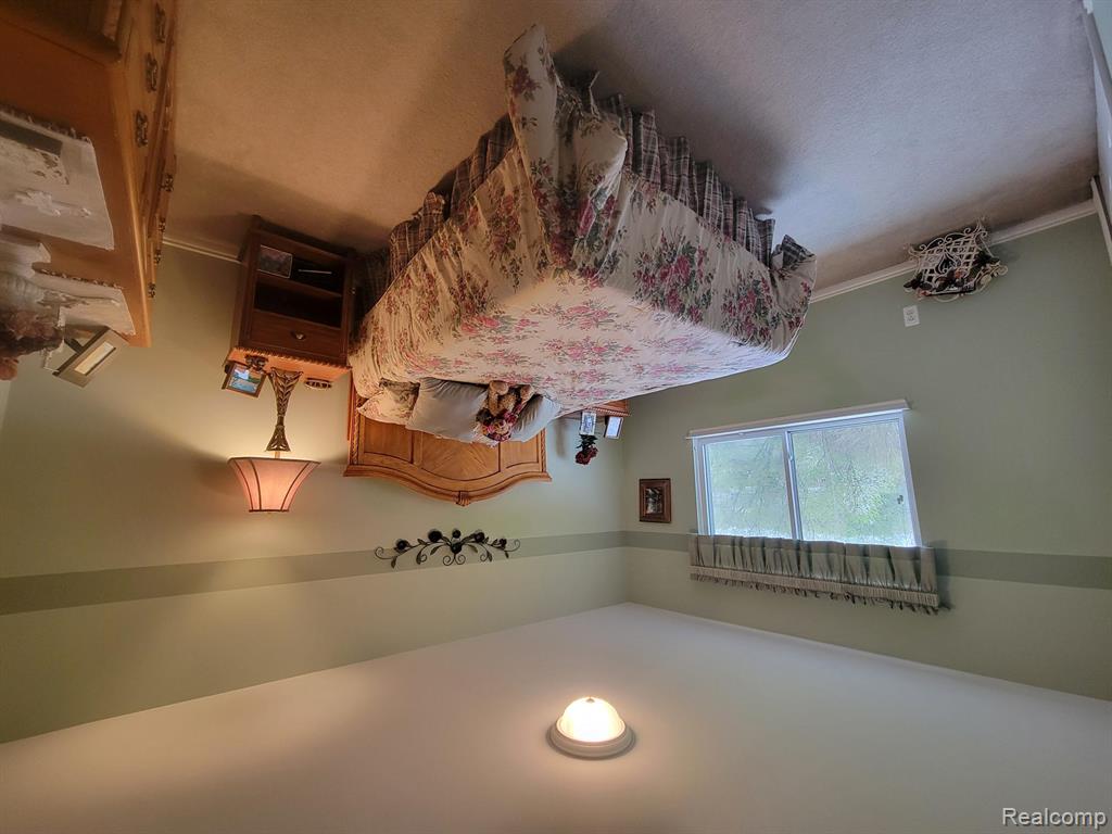 10224 Wellington Drive, Clarkston, MI 48348 — Photo 10