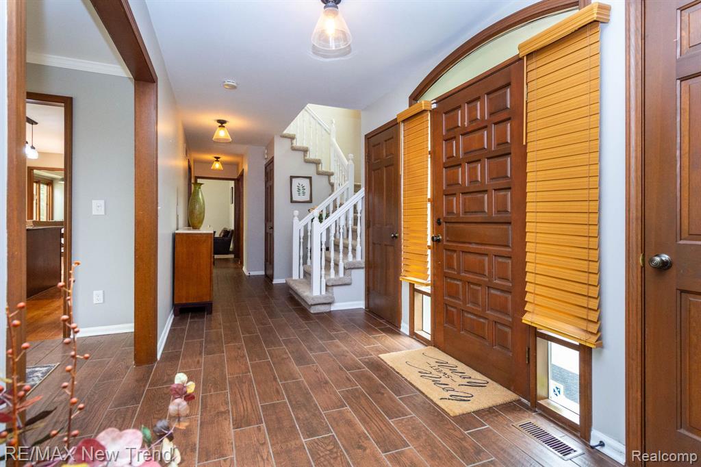 48775 Harvest Drive, Plymouth, MI 48170 — Photo 5