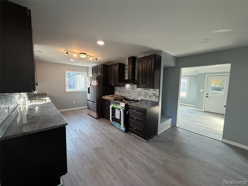 644 Meadowlawn Street, Saginaw, MI 48604 — Photo 17