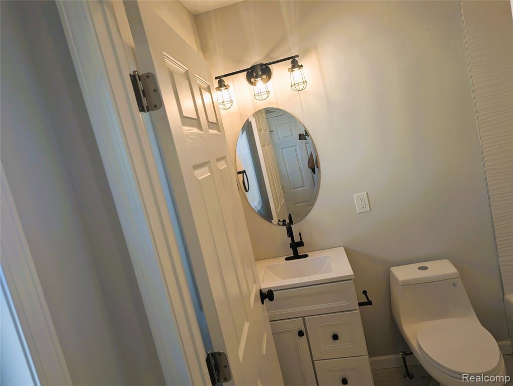 8244 Hupp Avenue, Warren, MI 48089 — Photo 7