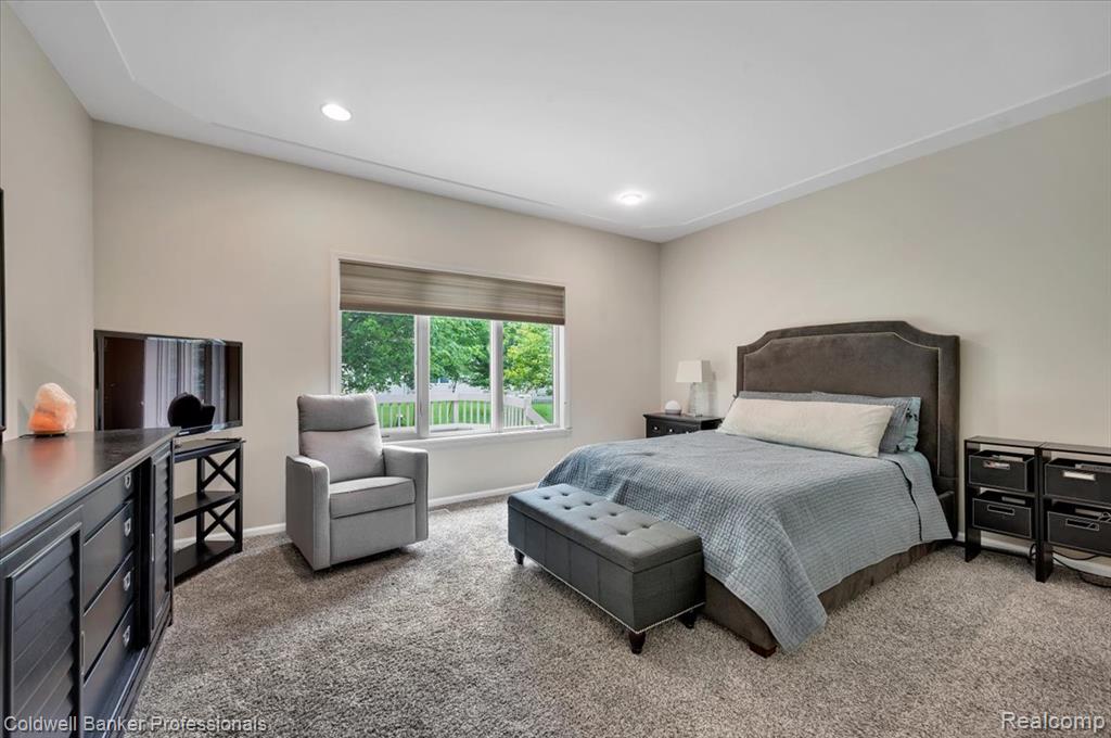 1518 Wildwood Court, Flint, MI 48532 — Photo 13