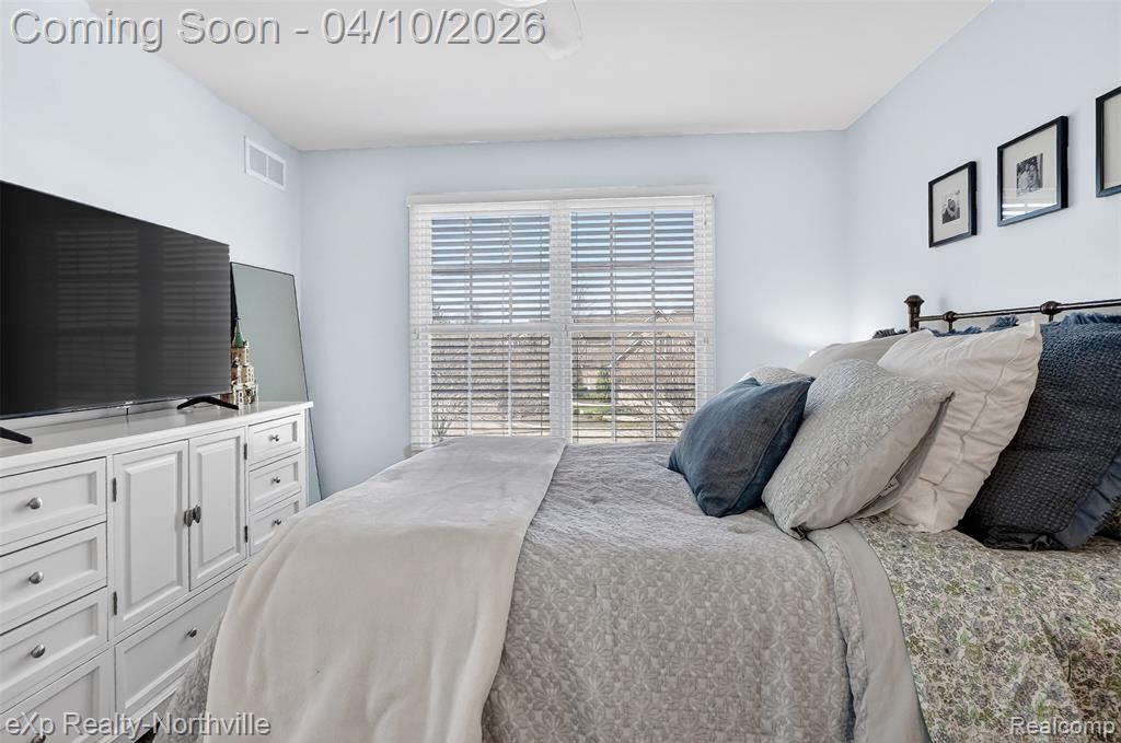 44927 Broadmoor Circle S, Northville, MI 48168 — Photo 49