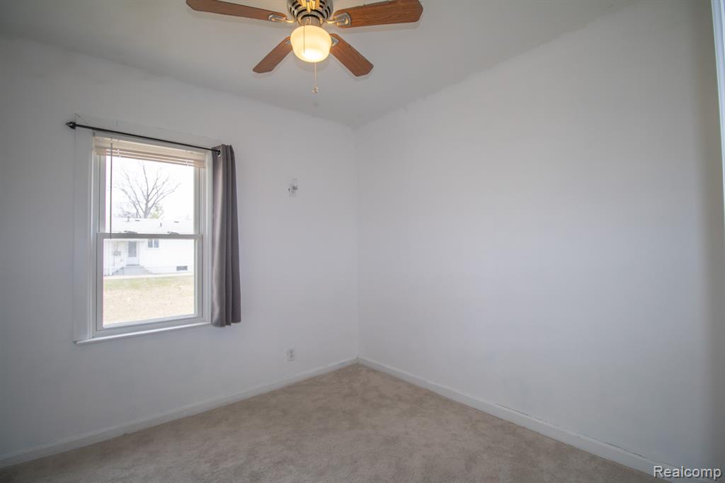 35799 Park Place, Romulus, MI 48174 — Photo 17