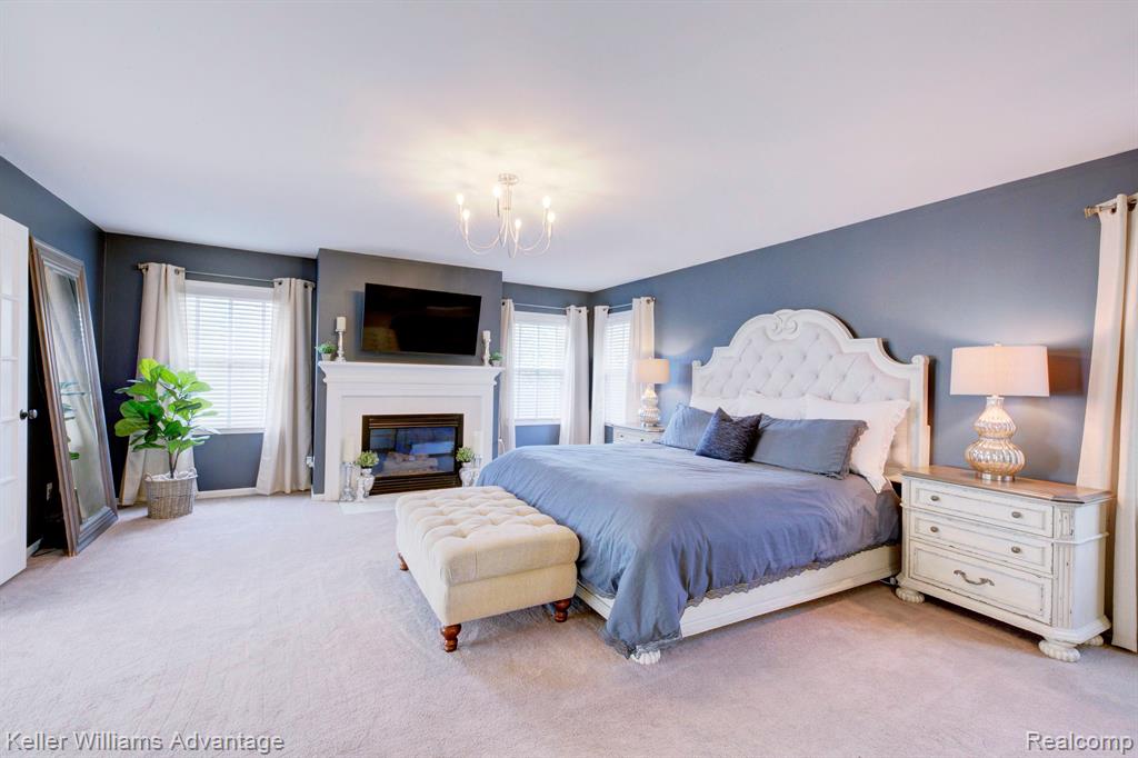 47694 EDINBURGH Drive, Plymouth, MI 48170 — Photo 50