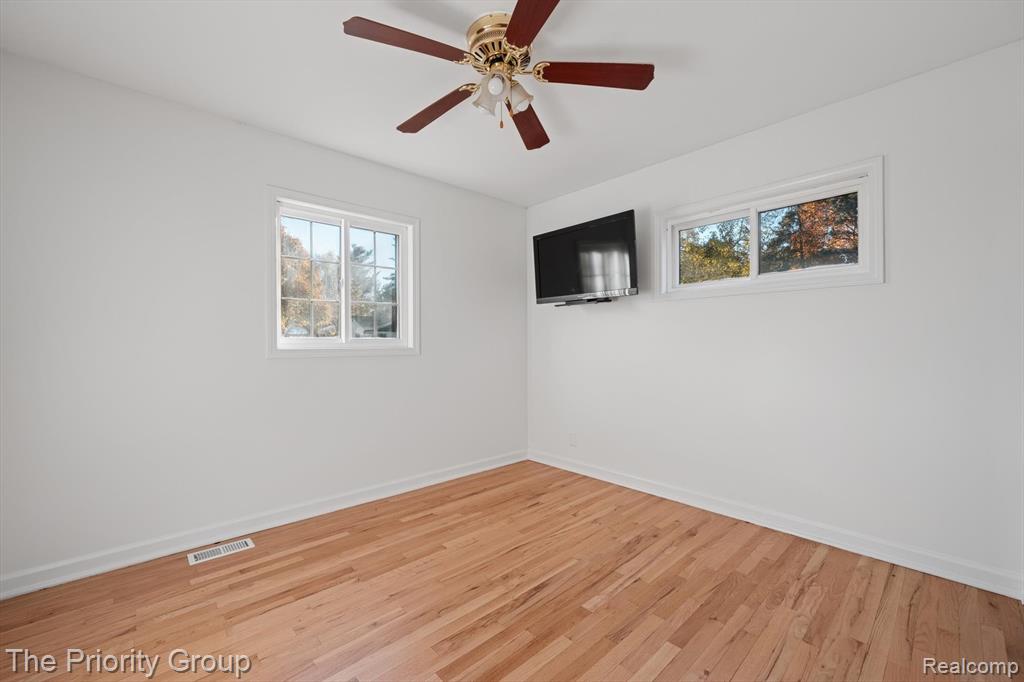 5235 Drayton Road, Clarkston, MI — Photo 28