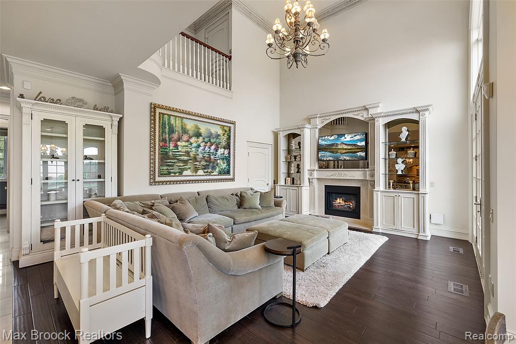 7428 Foxburg Court, Clarkston, MI, 48348