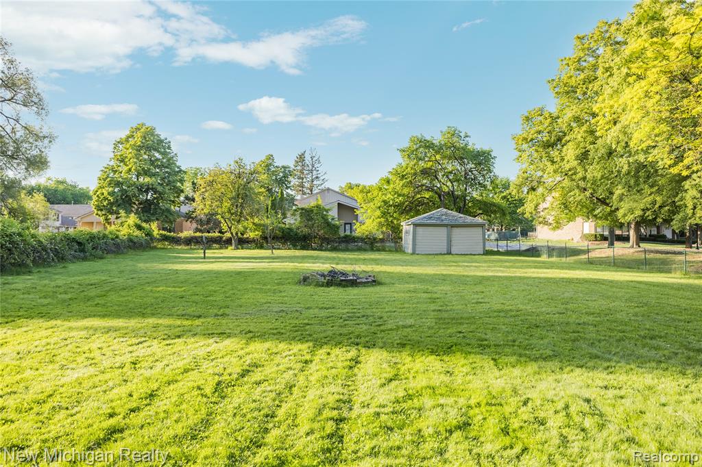 8359 Chicago Road, Warren, MI 48093 — Photo 52