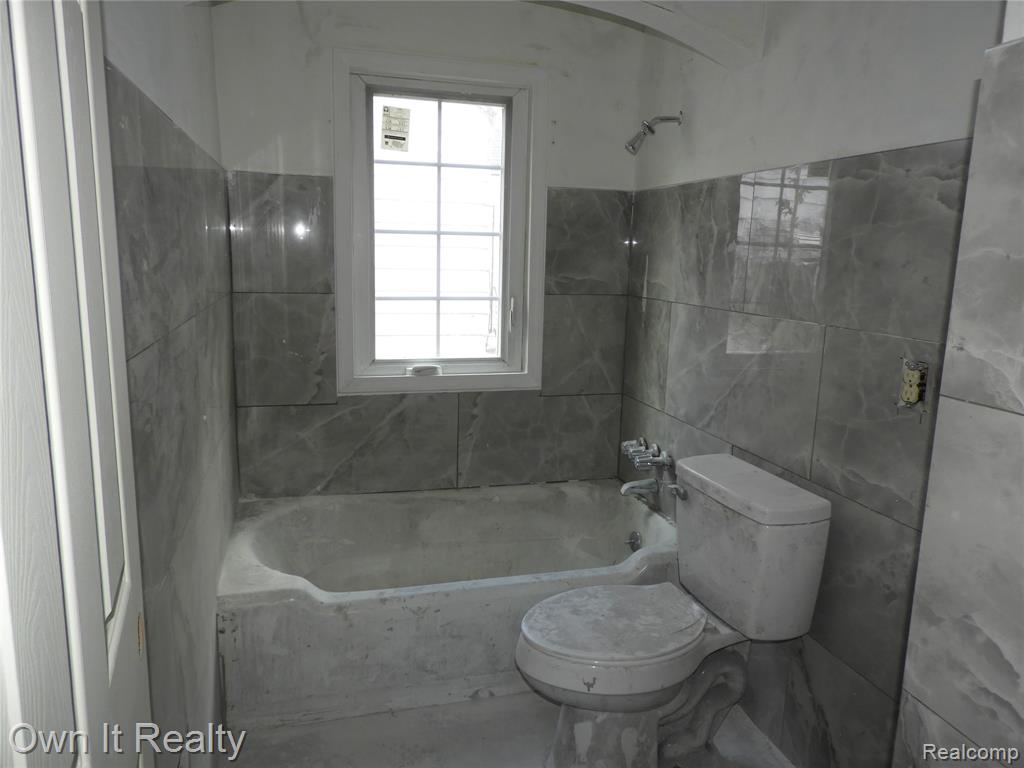 18468 Pierson Street, Detroit, MI 48219 — Photo 4