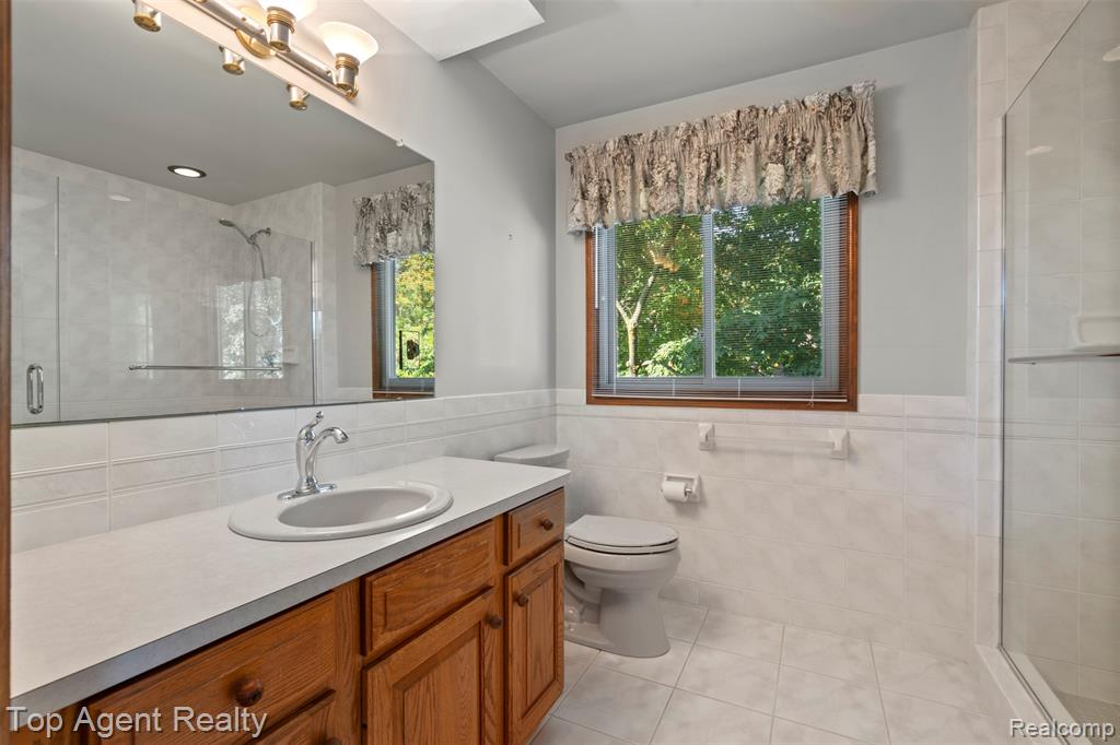 4430 Bayleaf Drive, Sterling Heights, MI 48314 — Photo 31