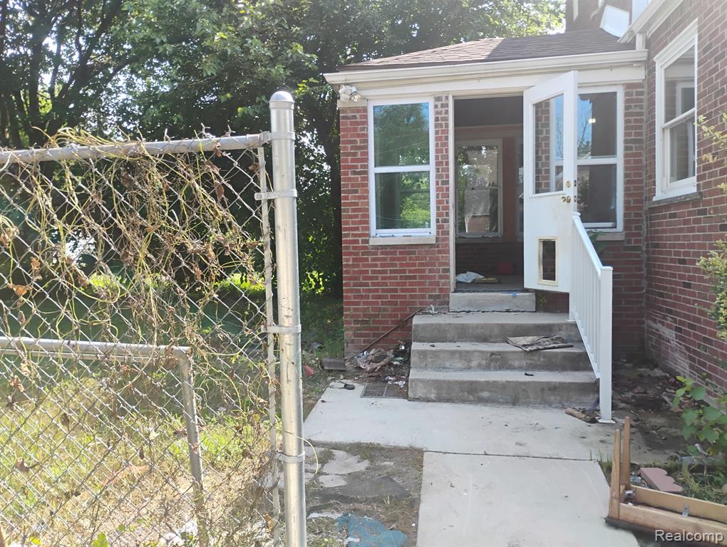 10346 Lakepointe Street, Detroit, MI 48224 — Photo 15