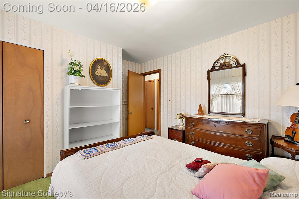28868 Lorikay Street, Farmington, MI 48334 — Photo 19