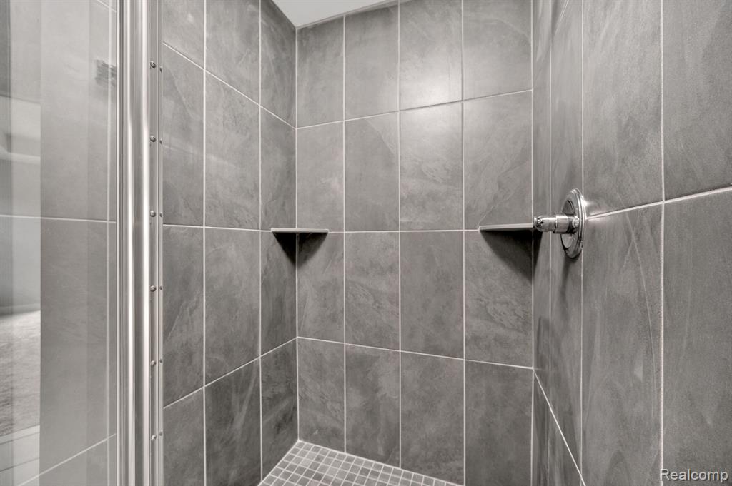 41600 ORIANNA Lane, 14, Novi, MI — Photo 27