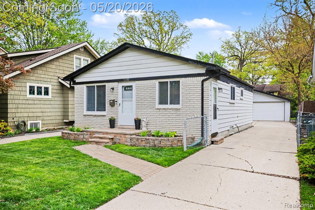614 Gardenia Avenue, Royal Oak, MI 48067 — Photo 31