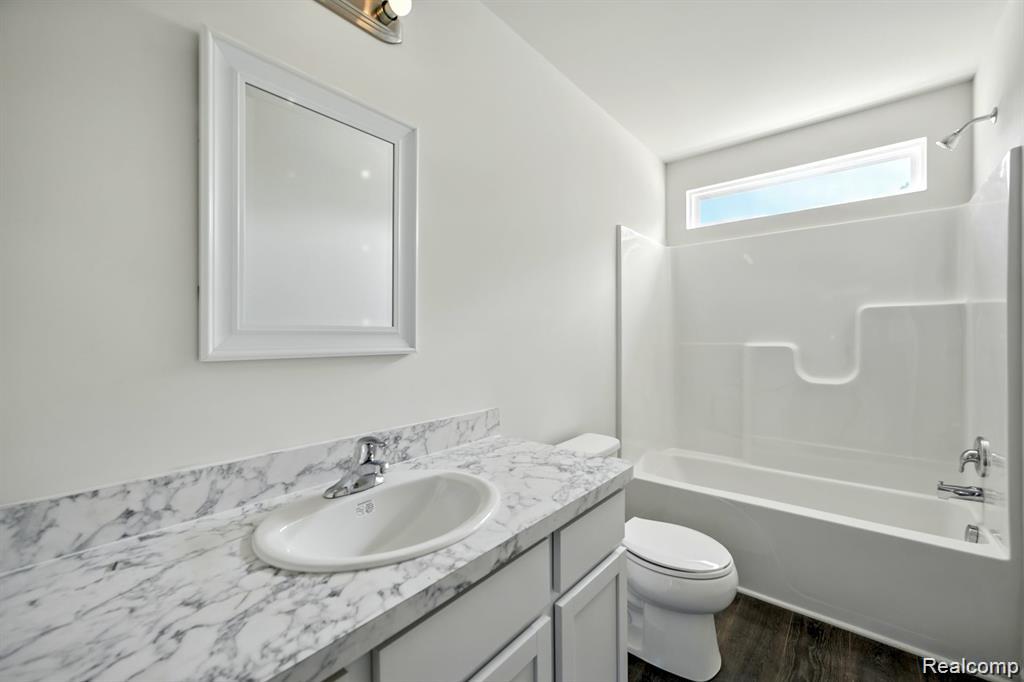 5750 Copper Tree Park, Waterford, MI 48327 — Photo 20
