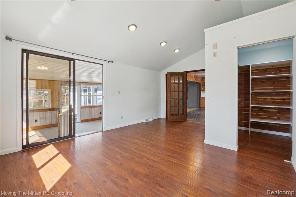 40320 ALDEN Road, Van Buren, MI 48111 — Photo 25