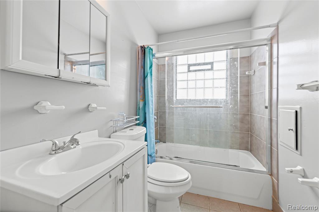 6753 Madison Street, Taylor, MI 48180 — Photo 21