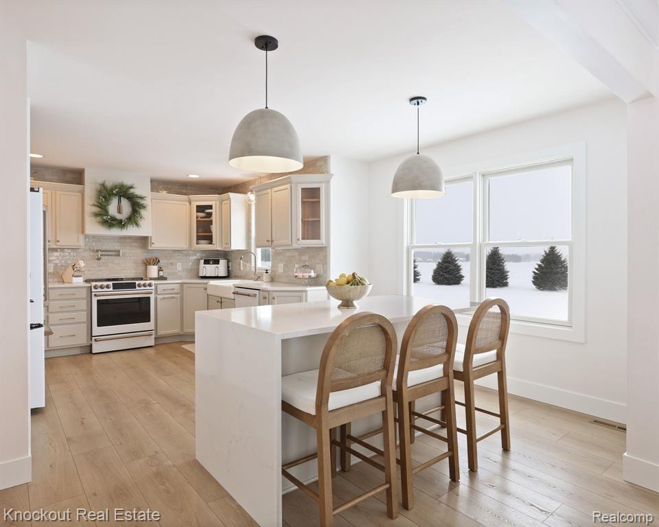 10199 Lange Road, Birch Run, MI 48415 — Photo 16