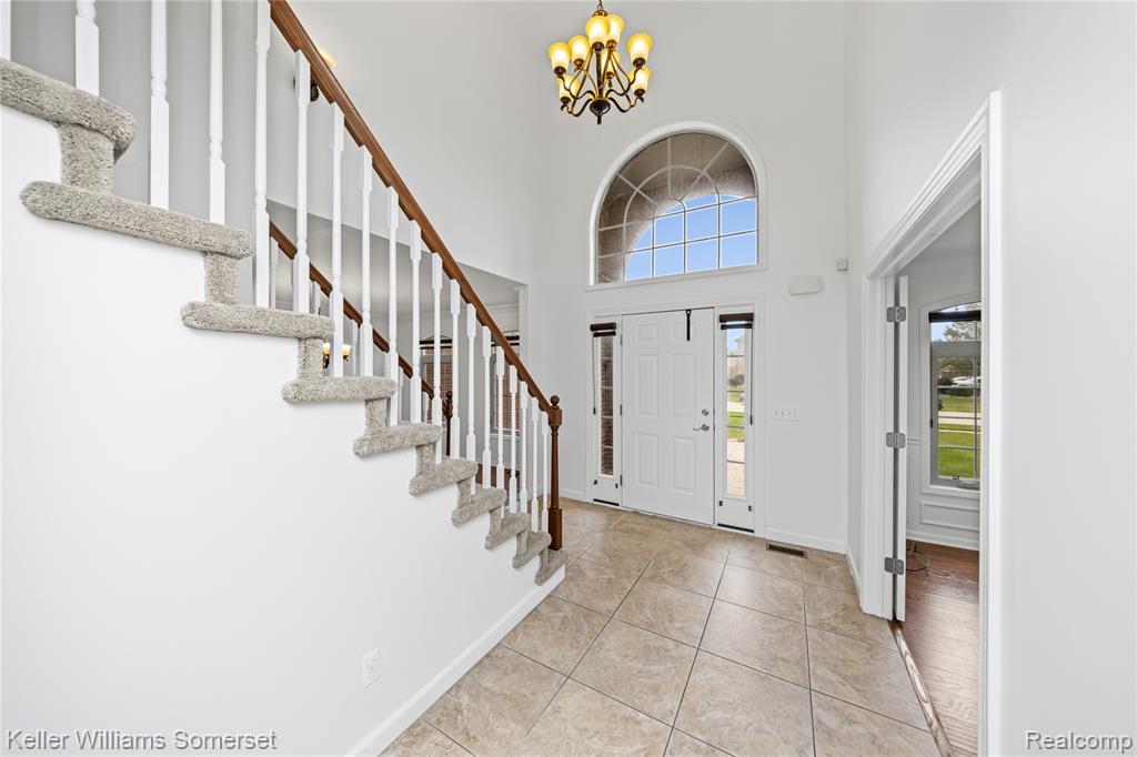 55257 Breton Woods Drive, Macomb, MI 48042 — Photo 6