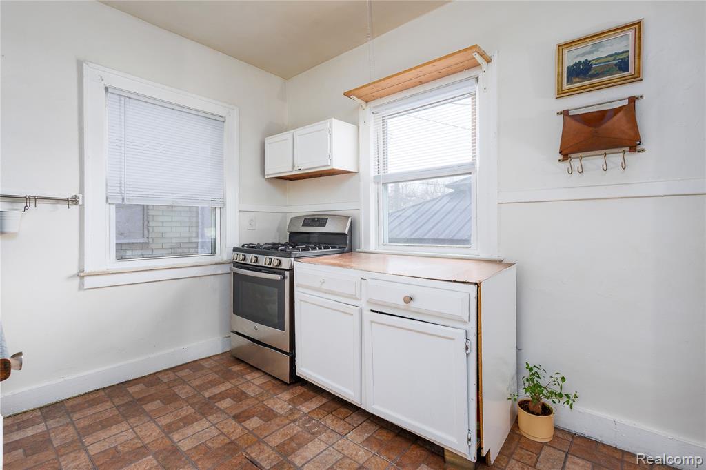 7100 Cahalan Street, Detroit, MI 48209 — Photo 8