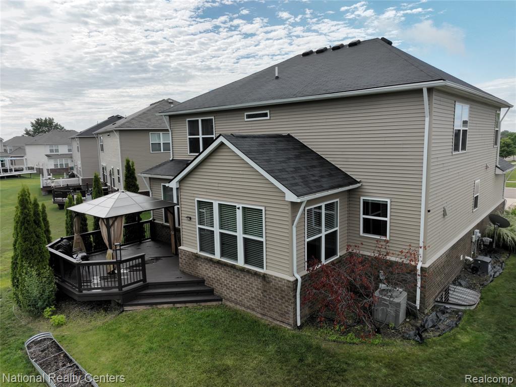 58180 Jonagold Lane, New Hudson, MI 48165 — Photo 71
