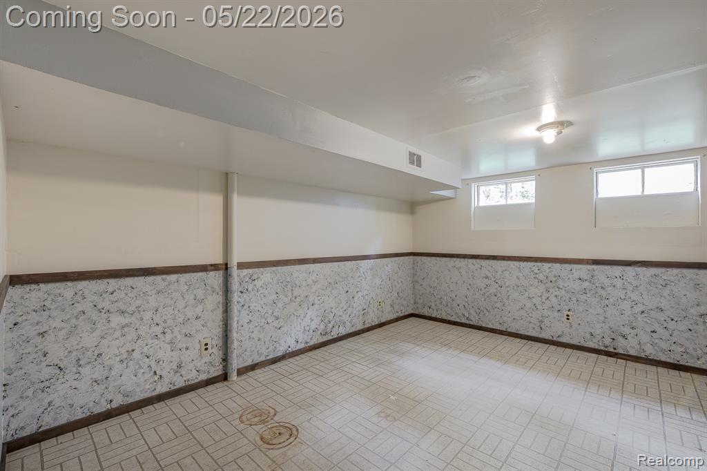 1440 Harding Avenue, Lake Orion, MI 48362 — Photo 28