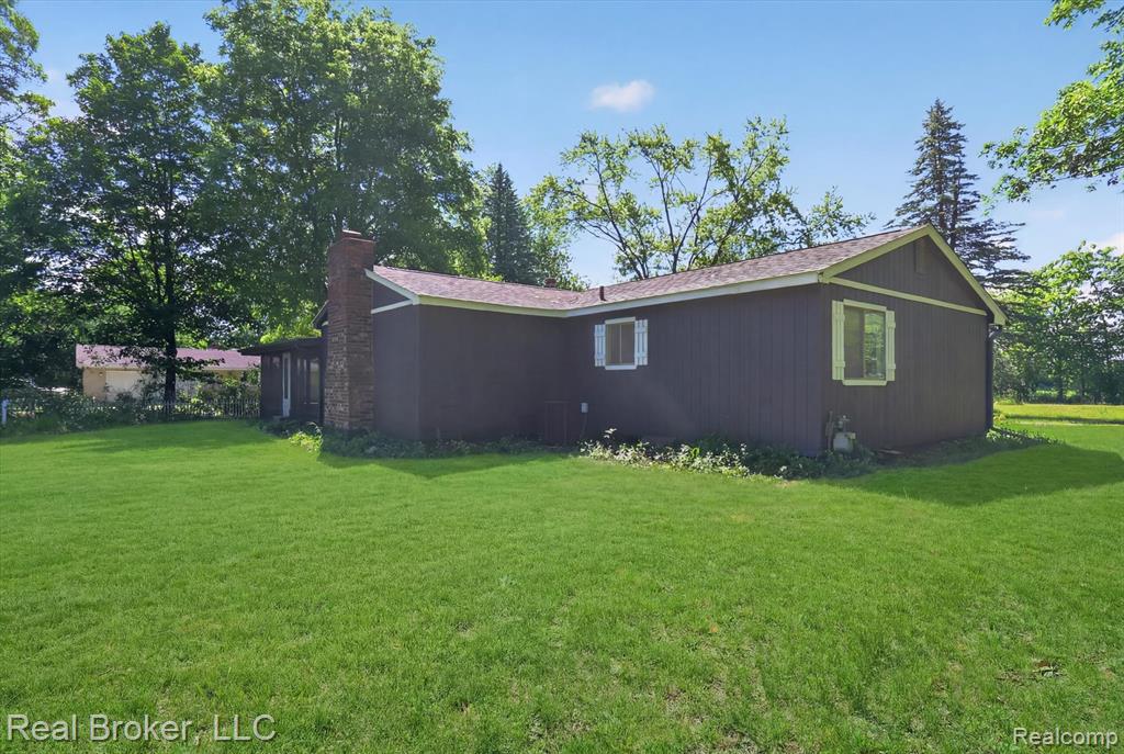 48050 Hull Road, Belleville, MI 48111 — Photo 36