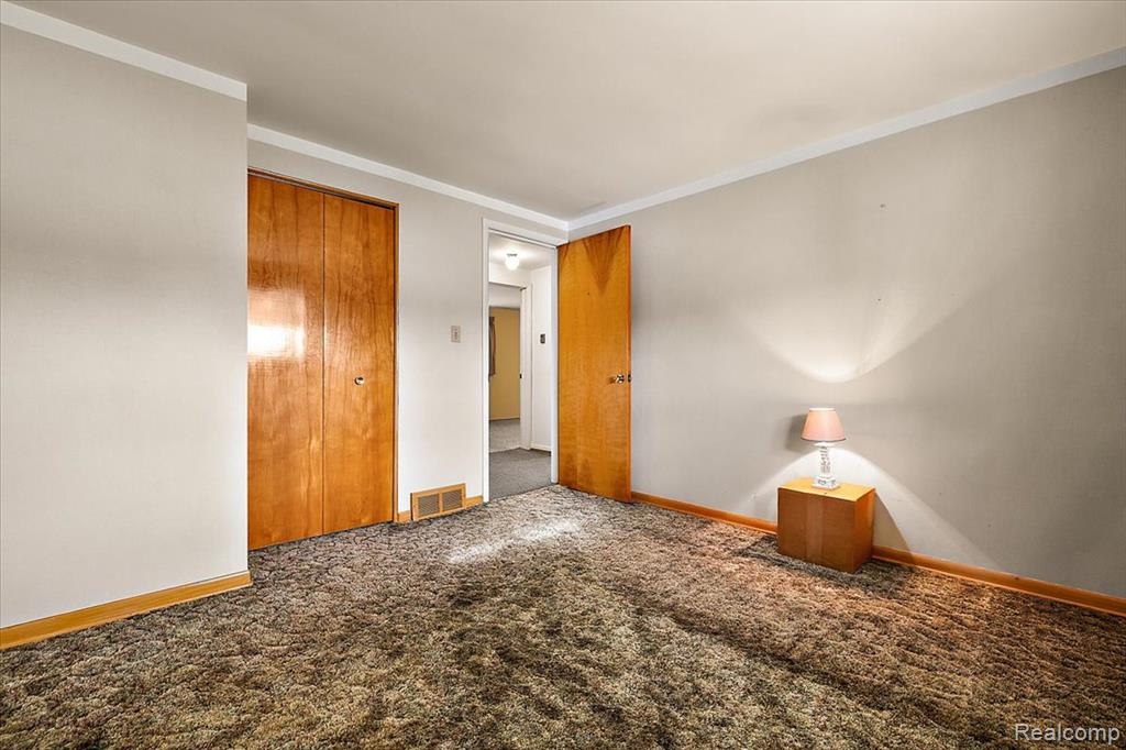 4215 Lexington Drive, Trenton, MI 48183 — Photo 22