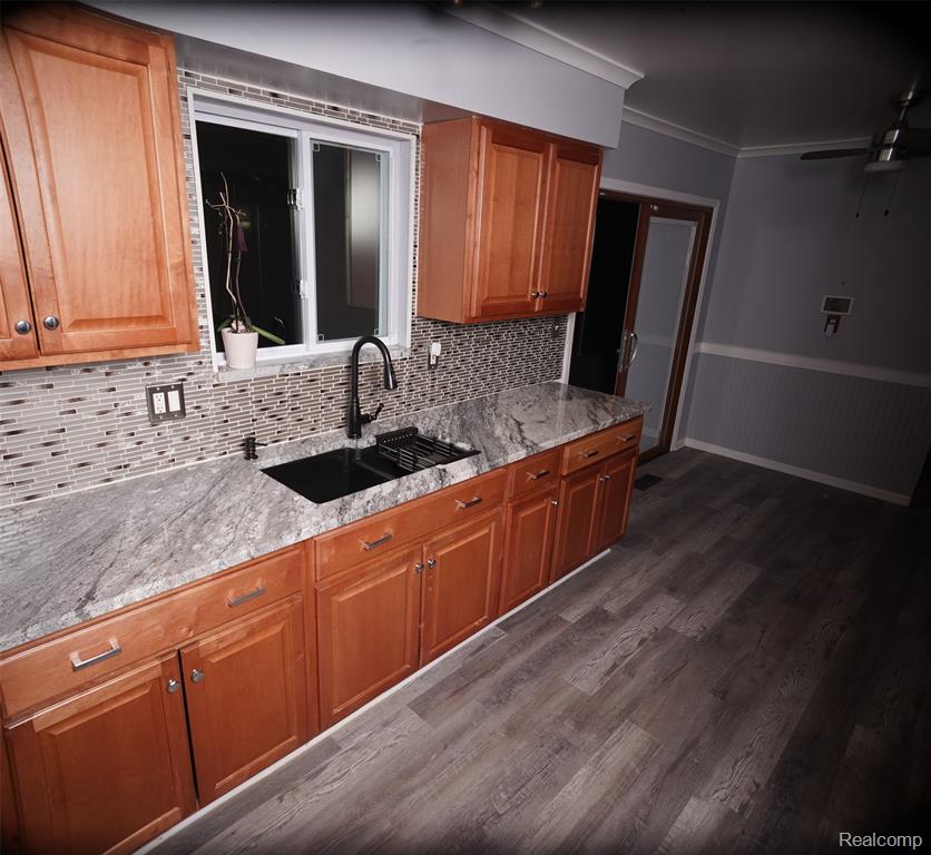 15777 Harrison, Romulus, MI 48174 — Photo 3