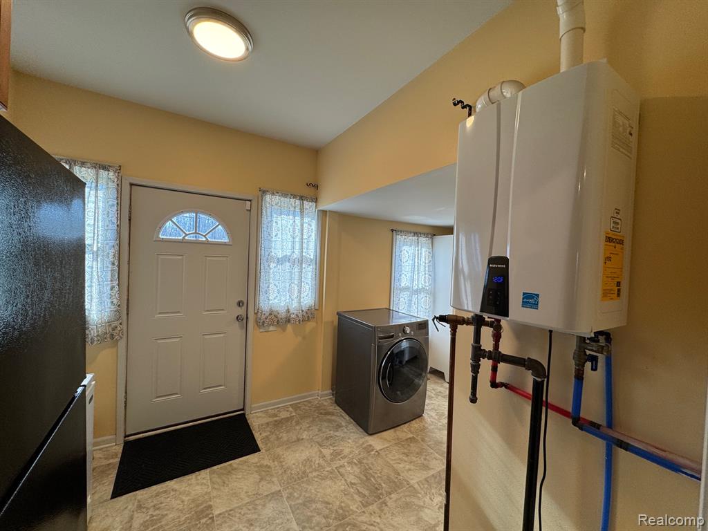 45955 Ecorse Road, Van Buren, MI 48111 — Photo 31
