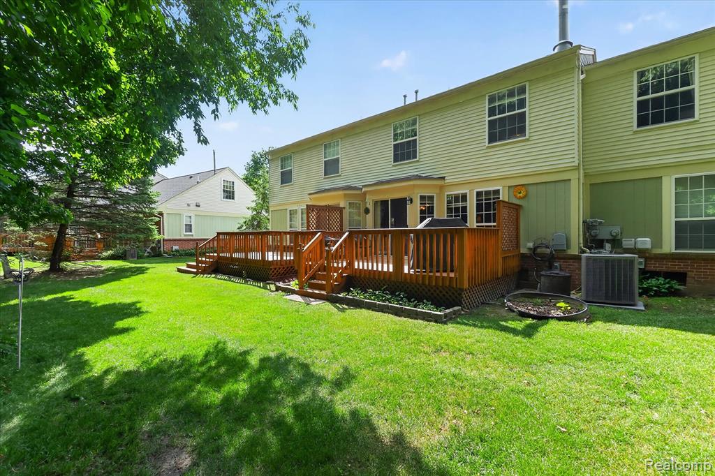 7866 Rivergate Drive, Westland, MI — Photo 30